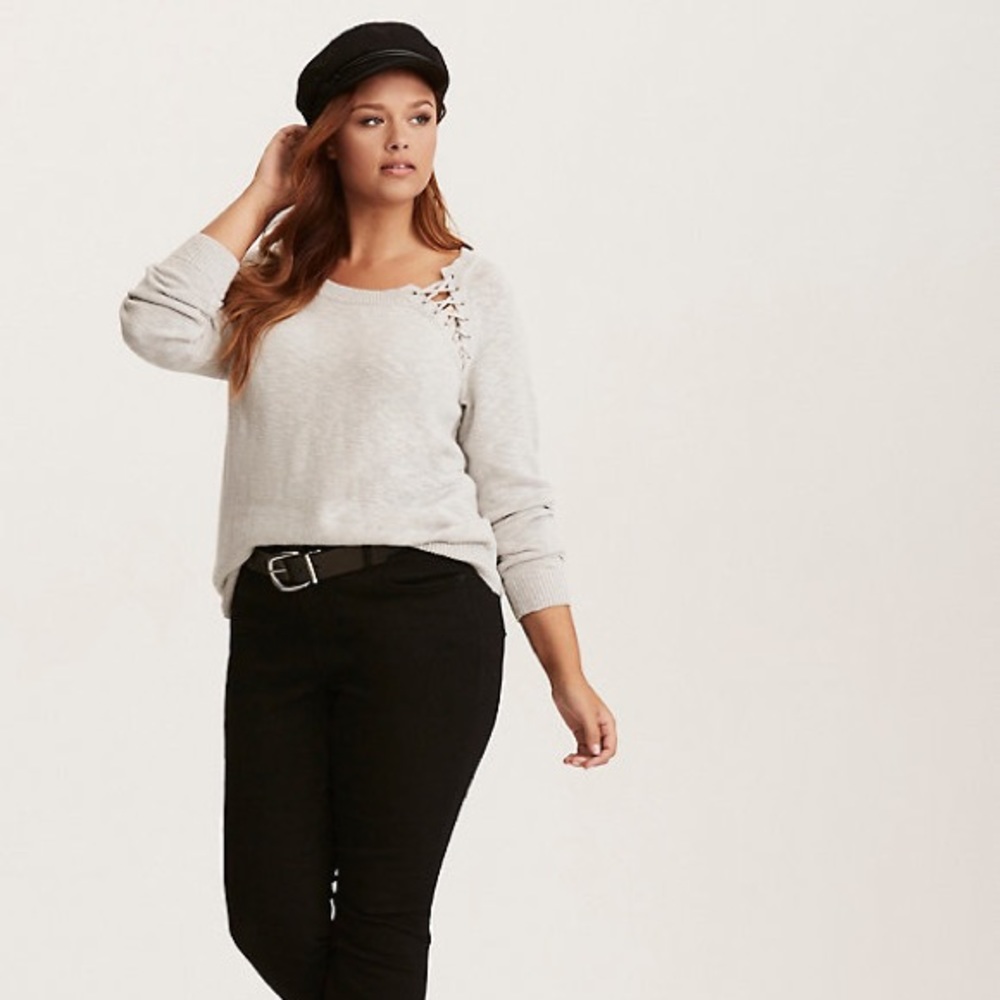 Express Knit Sweater - Picture 4 of 4
